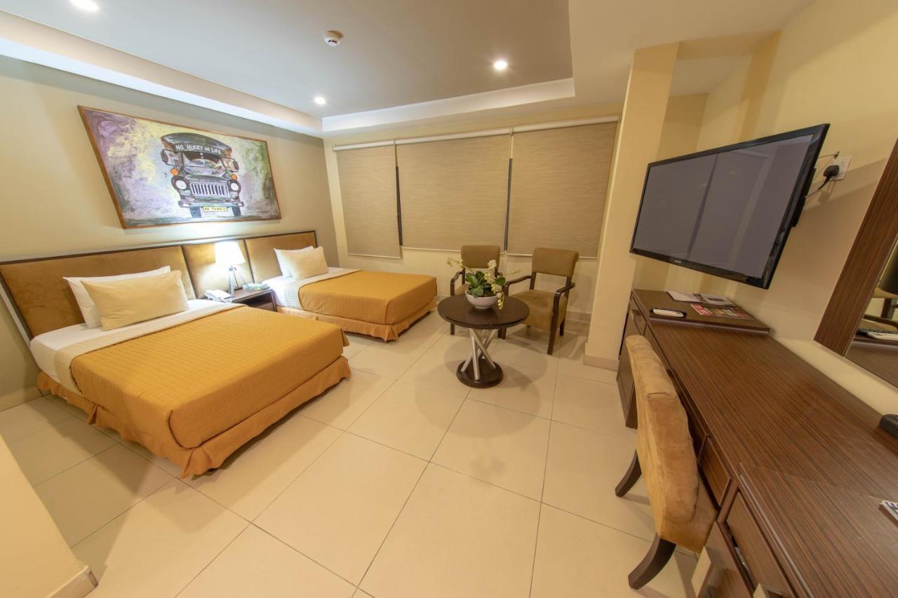 Frankie'S Foods And Rooms أكرا المظهر الخارجي الصورة